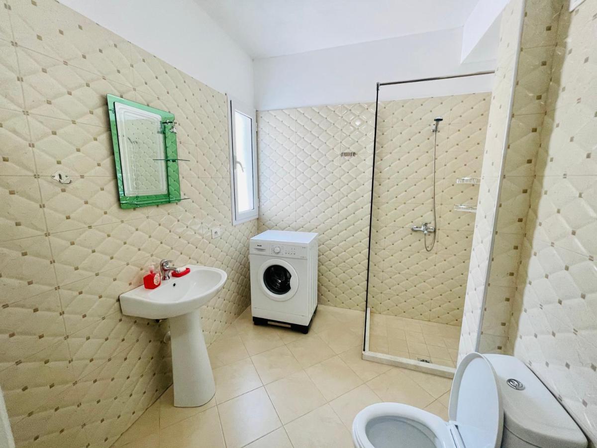 Jico Travel - Bani Apartments Vlorë Εξωτερικό φωτογραφία